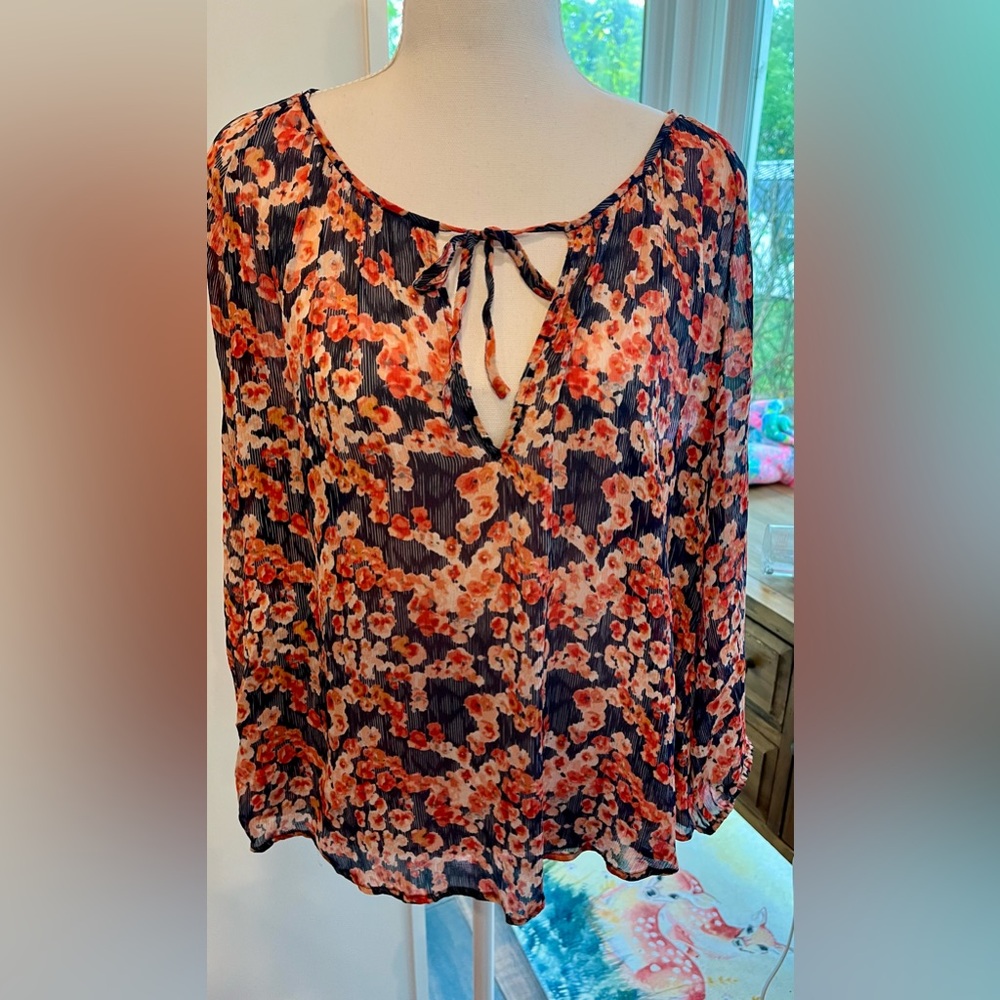 Joie EUC Rochan floral print silk blouse Size L